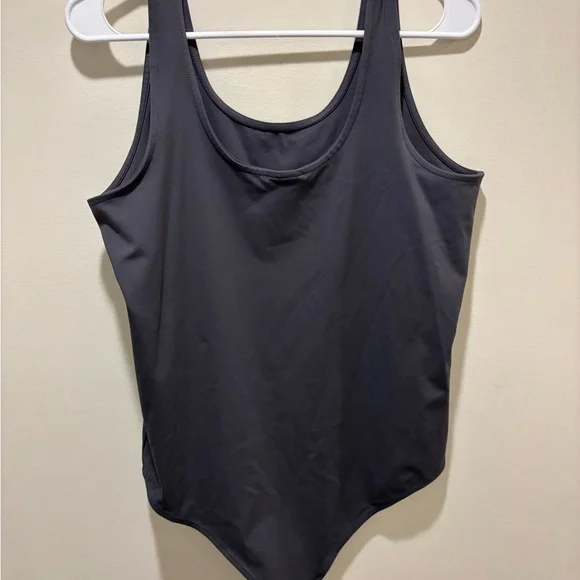 Torrid Sculpting Knit‎ Double Scoop Bodysuit Grey Sz 1X - Picture 5 of 10